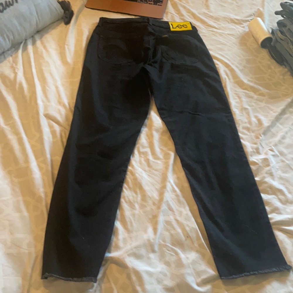 NWOT 90s style high waisted Jeans W 28